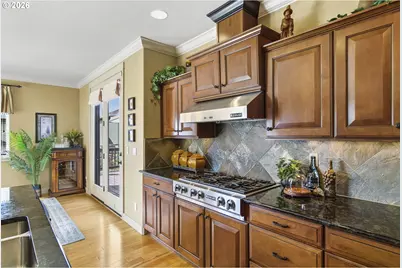 12930 NW Tigon Ln, Portland, OR 97229 - Photo 21