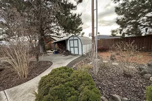 110 S Mike Rd, Tygh Valley, OR 97063 - Photo 7