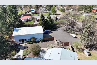 110 S Mike Rd, Tygh Valley, OR 97063 - Photo 17