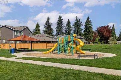 15205 SE Towers Ter, Milwaukie, OR 97267 - Photo 27