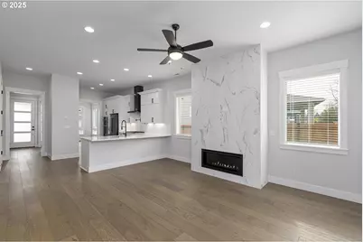 15205 SE Towers Ter, Milwaukie, OR 97267 - Photo 13