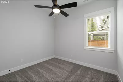 15205 SE Towers Ter, Milwaukie, OR 97267 - Photo 19