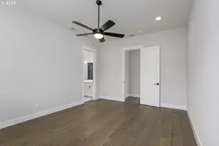 15205 S E Towers Ter, Milwaukie, OR 97267 - Photo 15