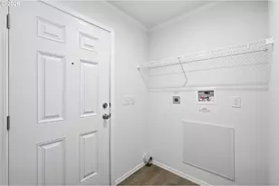 1551 A St, Springfield, OR 97477 - Photo 19