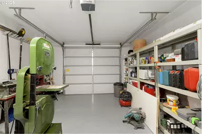 405 Elrod Ave, Maupin, OR 97037 - Photo 25