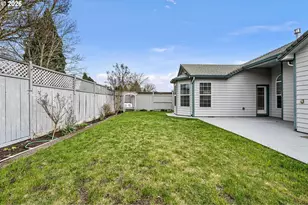 805 Impala Ave, Eugene, OR 97404 - Photo 41