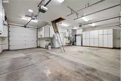 805 Impala Ave, Eugene, OR 97404 - Photo 37