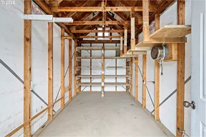 805 Impala Ave, Eugene, OR 97404 - Photo 47