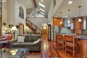 1470 SW Tintinnabulary Pl, Depoe Bay, OR 97341 - Photo 5