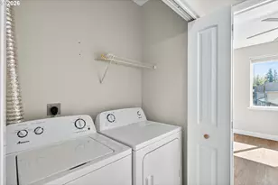 1647 NE Market Dr, Fairview, OR 97024 - Photo 21