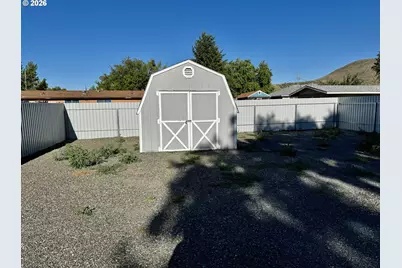 2030 Plum St, Baker City, OR 97814 - Photo 15