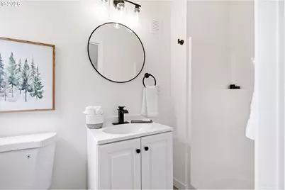 2372 SE 141st Ave, Portland, OR 97233 - Photo 23
