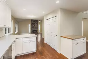 32400 SW Estates Ct S, Wilsonville, OR 97070 - Photo 11