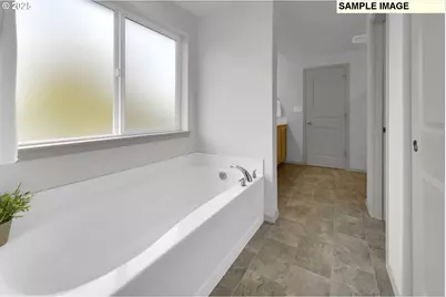 888 S 9th St, Harrisburg, OR 97446 - Photo 21