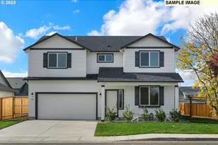 888 S 9th St, Harrisburg, OR 97446 - Photo 11