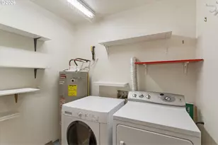 3970 N Interstate Ave, Portland, OR 97227 - Photo 25