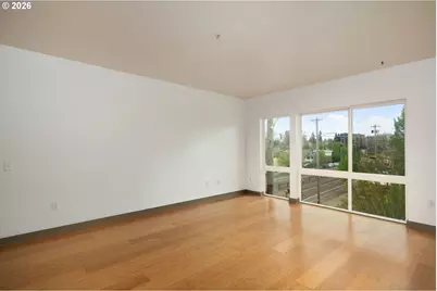 3970 N Interstate Ave #403, Portland, OR 97227 - Photo 5