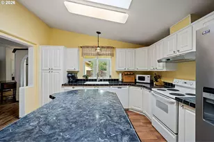 47849 W 2nd St, Oakridge, OR 97463 - Photo 17