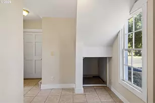 330 NE 1st St, Oakland, OR 97462 - Photo 21