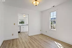 330 NE 1st St, Oakland, OR 97462 - Photo 3