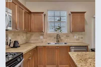 11118 SW Mont Blanc St, Wilsonville, OR 97070 - Photo 17