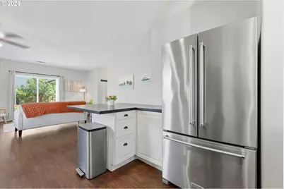 1367 Constitution Ave, Woodburn, OR 97071 - Photo 13