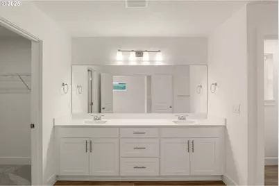 18945 SW Hazelwood Ln #L-7, Beaverton, OR 97078 - Photo 13