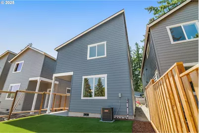 18945 SW Hazelwood Ln #L-7, Beaverton, OR 97078 - Photo 25