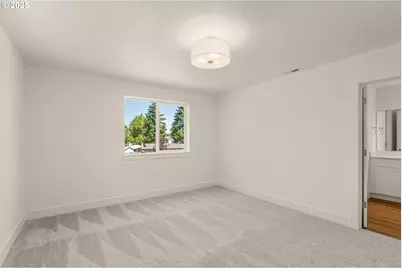 18945 SW Hazelwood Ln #L-7, Beaverton, OR 97078 - Photo 13