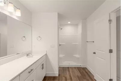 18945 SW Hazelwood Ln #L-7, Beaverton, OR 97078 - Photo 15