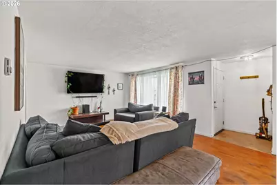 1742 Maywood Ave, Eugene, OR 97404 - Photo 3