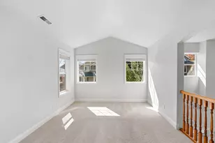 15590 SW Raphael Ln, Portland, OR 97224 - Photo 17