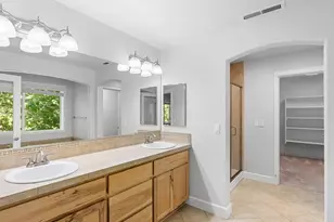 15590 SW Raphael Ln, Portland, OR 97224 - Photo 21