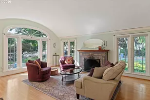 128 NE 43rd Ave, Portland, OR 97213 - Photo 9