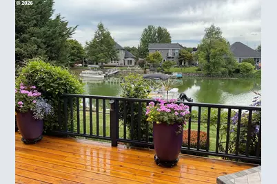 22002 NE Lachenview Ln, Fairview, OR 97024 - Photo 3