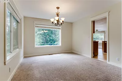 3926 Shasta View St, Eugene, OR 97405 - Photo 13