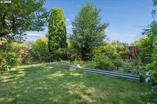 6910 SW Potomac St, Tualatin, OR 97062 - Photo 37