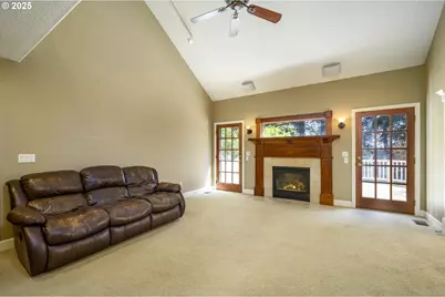 759 SW Carmen Heights Dr, Dundee, OR 97115 - Photo 9