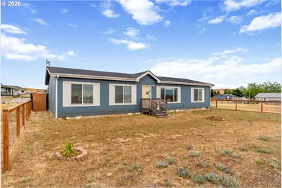 1821 Jaxon St, Goldendale, WA 98620 - Photo 1