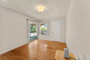 710 11th St, Oregon City, OR 97045 - Photo 11