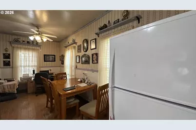 118 SE Moody Ave, Condon, OR 97823 - Photo 17