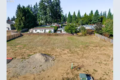 448 SW 15th Ave #14, Canby, OR 97013 - Photo 1