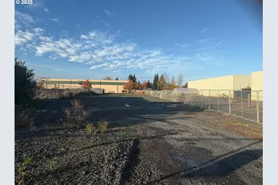 3939 Cross St, Eugene, OR 97402 - Photo 5