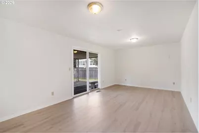 631 SE 215th Ave, Gresham, OR 97030 - Photo 19