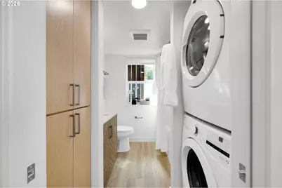 45 W 27th Ave #E, Eugene, OR 97405 - Photo 27