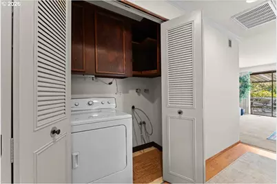 15565 SW 109th Ave, Portland, OR 97224 - Photo 31