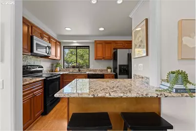 15565 SW 109th Ave, Portland, OR 97224 - Photo 11