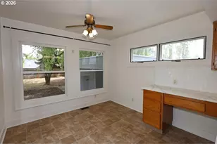 226 SE 76th Ave, Portland, OR 97215 - Photo 11