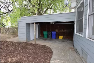 226 SE 76th Ave, Portland, OR 97215 - Photo 37