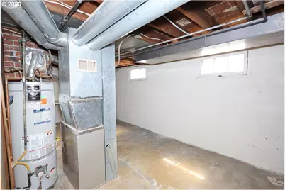 226 SE 76th Ave, Portland, OR 97215 - Photo 31